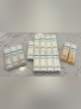 Neutrogena set of 14 Travel size Body care bottles